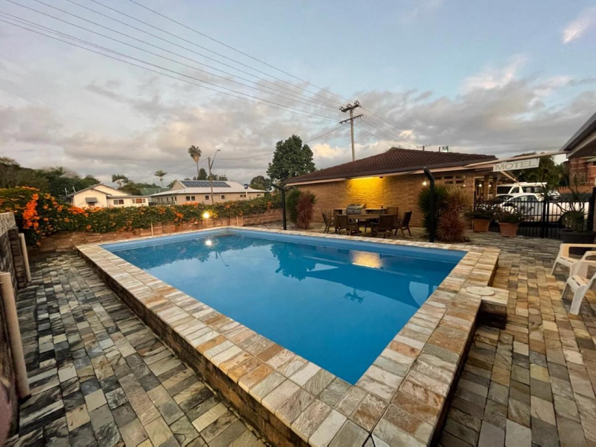 Milgate Motel Казино Екстериор снимка